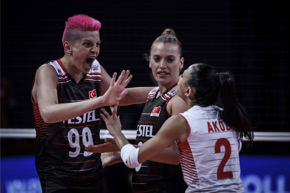 中国队逆转法国队，辛杜带队取胜