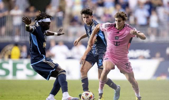 马来西亚队鏖战法国队，马琳状态火热