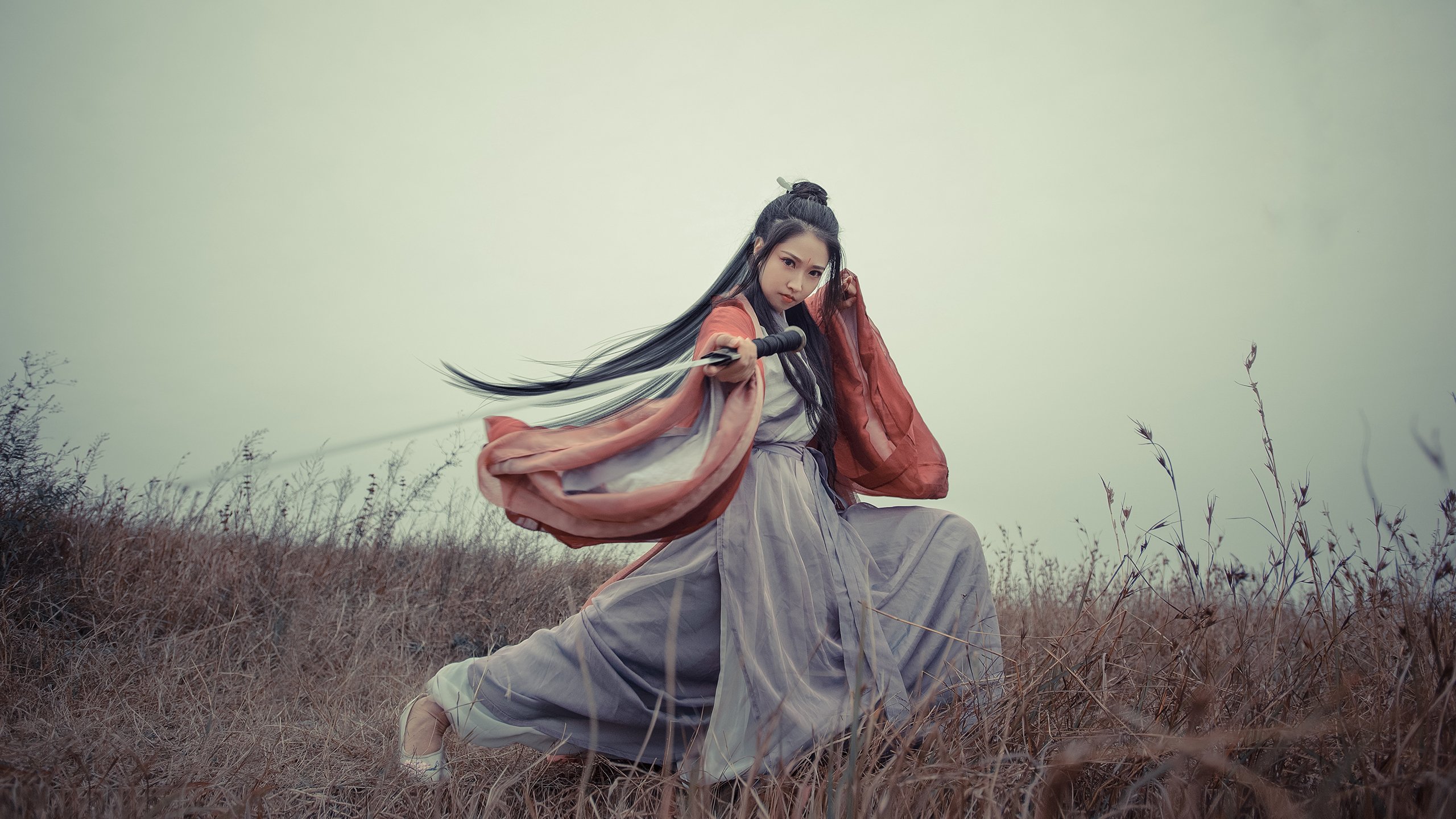 东方与西方的绿茵对话，曼城鏖战日本，劳塔罗化身关键先生