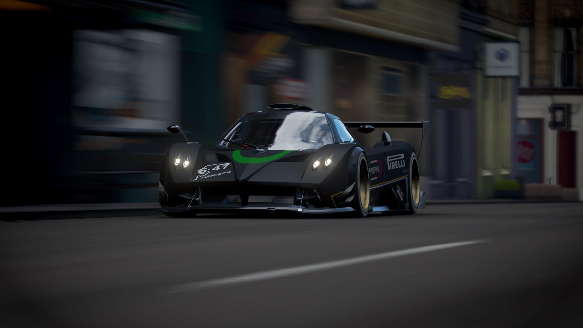 轰鸣绿茵，当巴林赛道成为足球场，马克西上演单圈终极超车