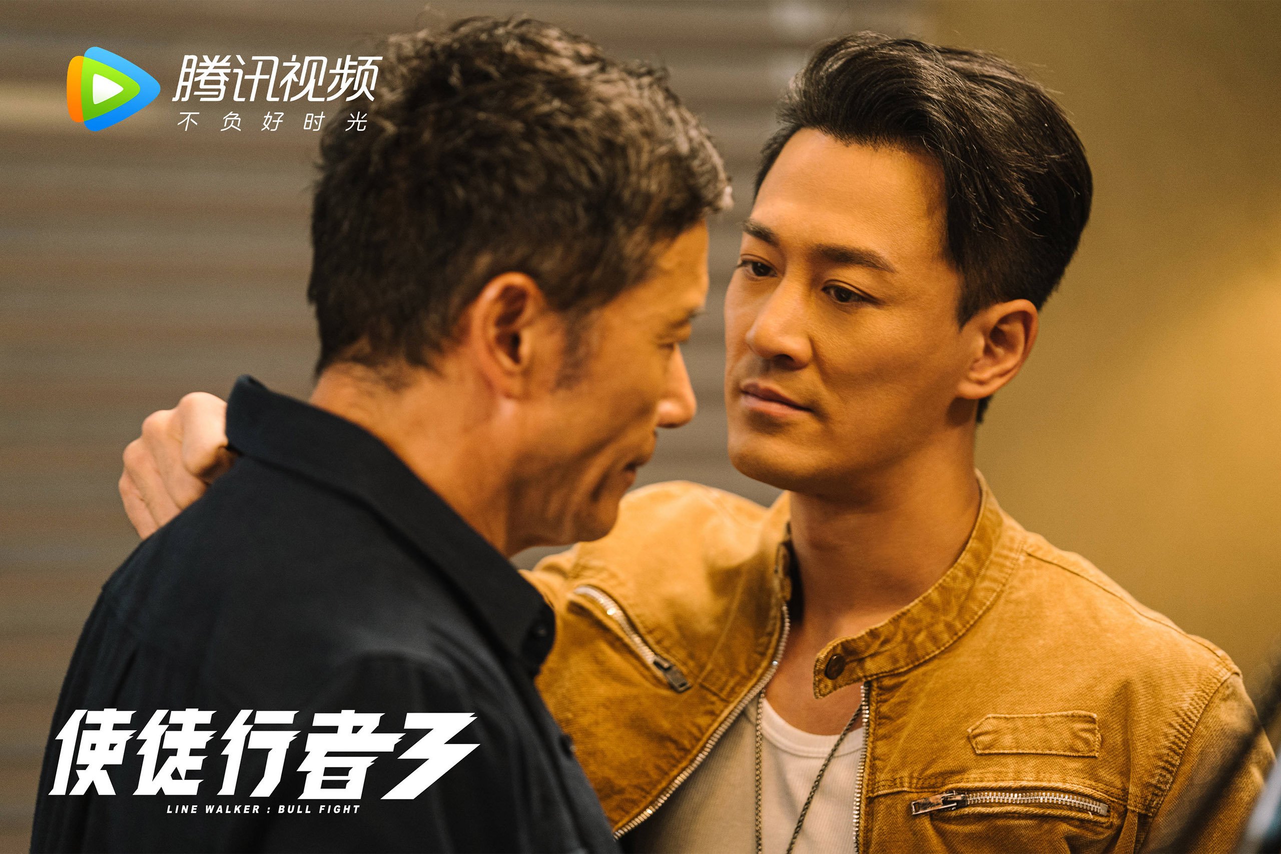 首先，我们扩展思维，提炼一个引人入胜的文章标题